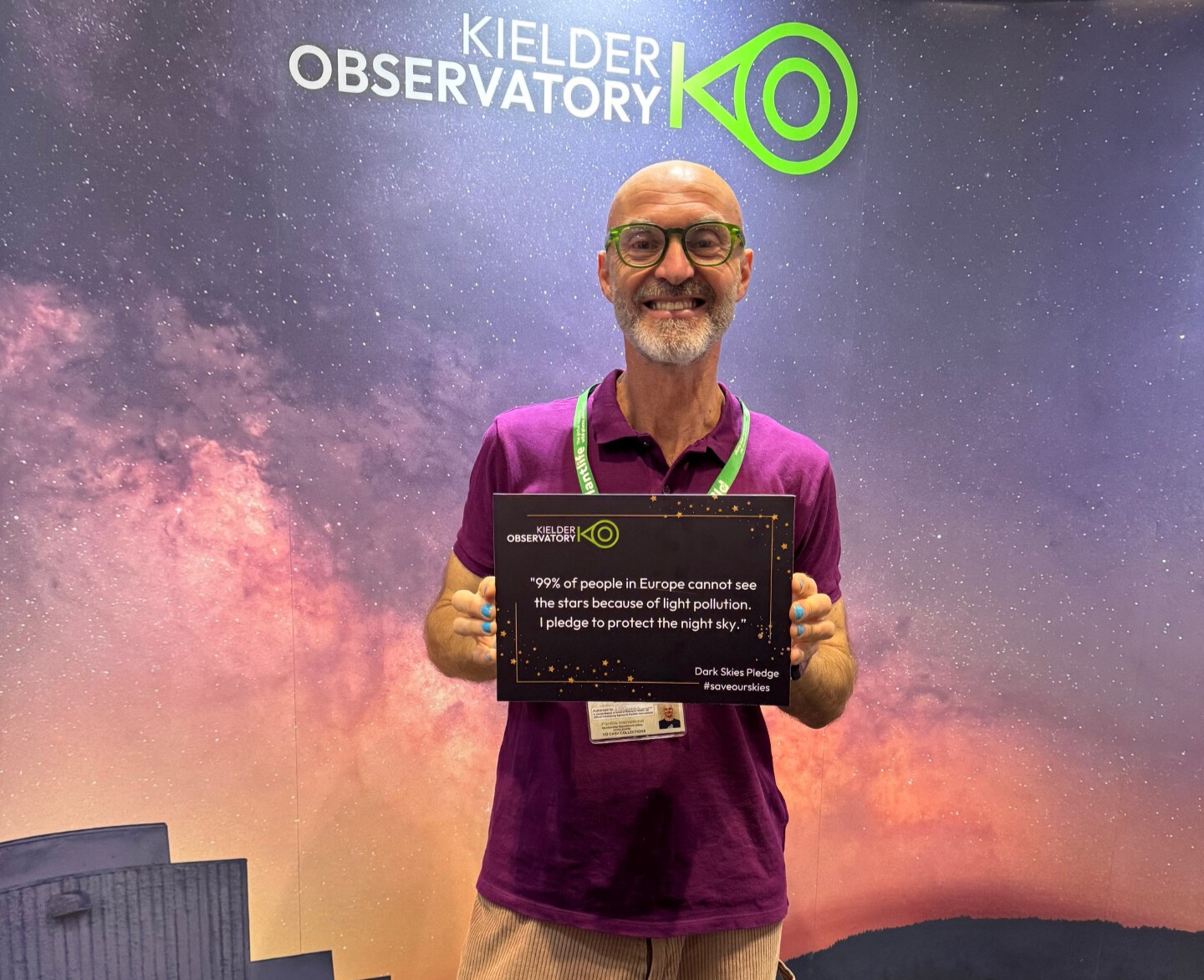 ed000d59 c1b5 4f9e 8889 23e8cb81af5b